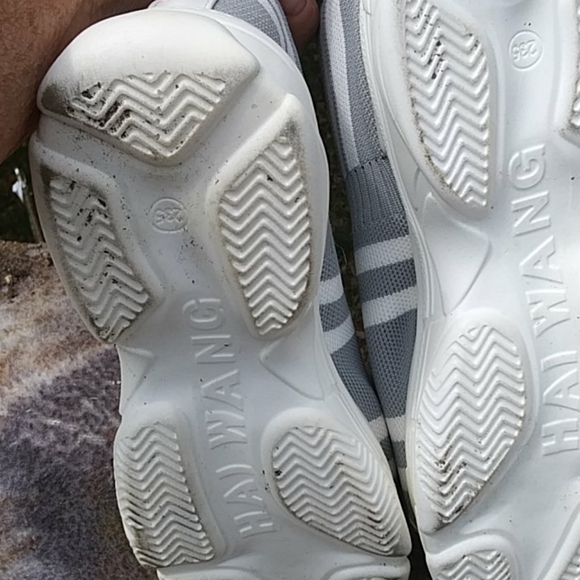 Sandals - Picture 3 of 4